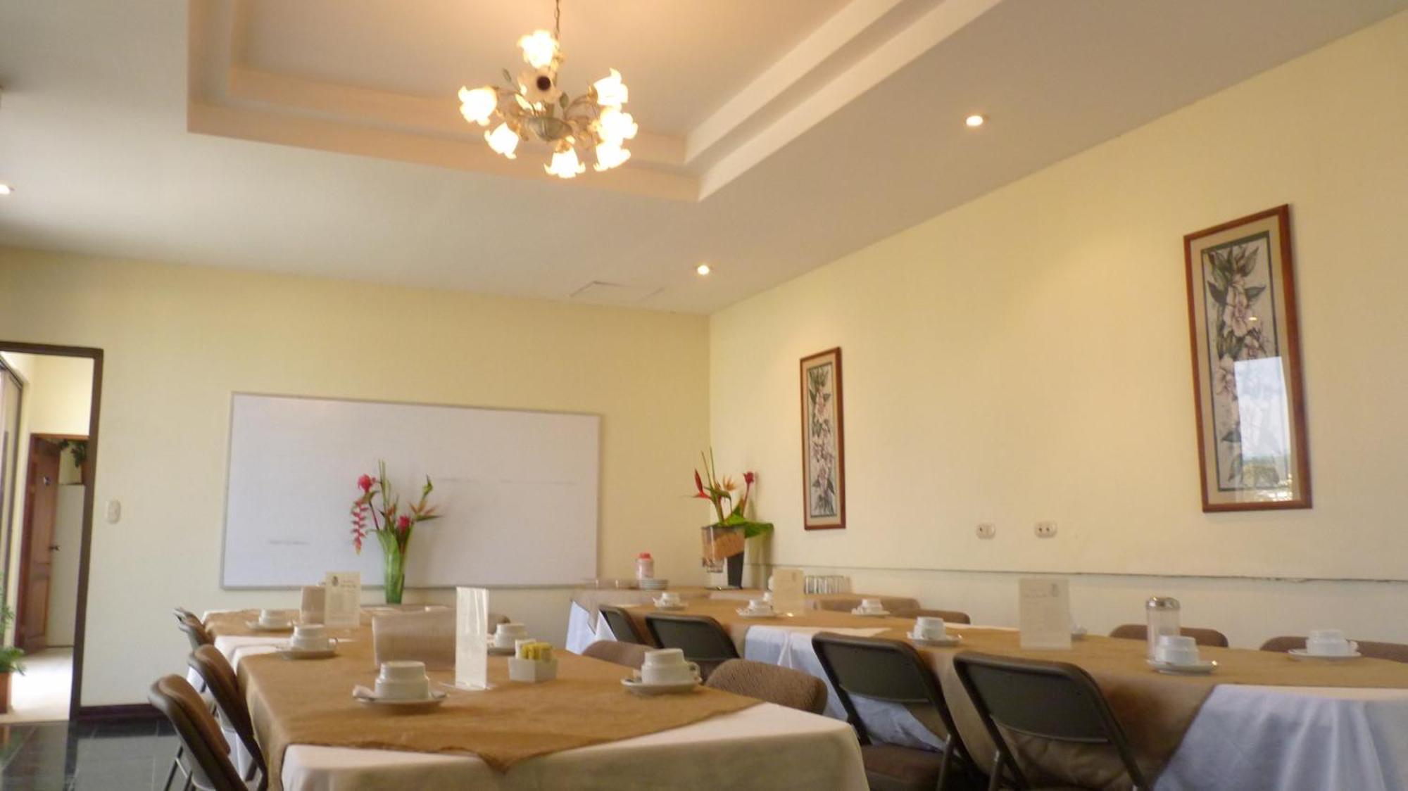 Hotel Plaza Real Suites & Apartments San Jose Ngoại thất bức ảnh
