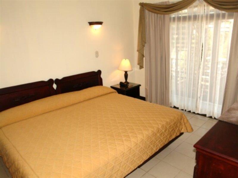 Hotel Plaza Real Suites & Apartments San Jose Ngoại thất bức ảnh